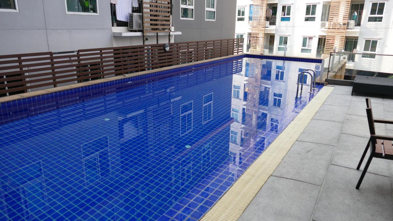 Sundowner Sukhumvit Apartment Bangkok Exterior photo